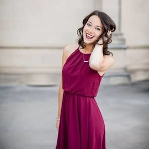 Meet your Posher, Abbey